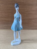 KÉK RUHÁS HOLLÓHÁZI PORCELÁN RETRO LÁNY SZOBOR 24.5 CM