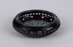 1V084 Old Burgundy Cut Glass Ashtray 9.7 cm