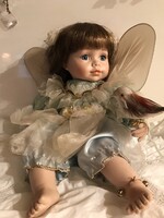 MŰVÉSZBABA - PORCELÁN - TÜNDÉR - 26 x 22 cm  - NÉMET - GYŰJTEMÉNYBÓL  - HIBÁTLAN