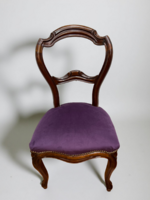 1 db antik stílusú támlás szék