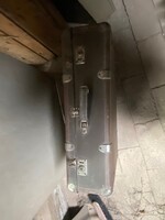 Régi,retro,nagyméretű bőrönd / koffer. XX. szd.közepe körül.A bőr borítás szakadásmentes állapotban.