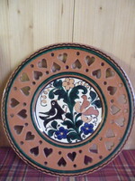 Mezőtúri kerámia fali tál (1977) 2 darab (d: 27 cm), Szabó Lajos kézírásos jelzéssel