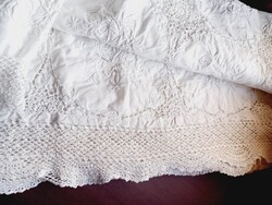 KARÁCSONYI 50 %-OS AKCIÓ!!! Csupa csipke, csupa hímzés kézimunka terítő, ágytakaró