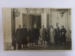 Régi fotó-képeslap Schönbrunn, Bécs magyarok a kastélyban 1934 okt. 20-án