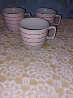 Zsolnay piros csíkos porcelán bögrék, csészék