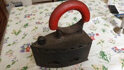 Faszenes vasaló, felújított, tiszta, rozsdamentes állapotban