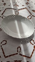 Herendi fehér áttört porcelán kínáló tál.