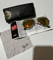 RAY BAN NAPSZEMÜVEG TOKKAL, KENDŐVEL,ÚJ!