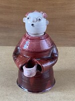 SÖVEGJÁRTÓ MÁRIA (1942-) PAP, SZERZETES, FESTETT KERÁMIA SZOBOR 20 CM