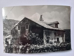 Régi fekete-fehér fotó, Horvátország - Brseč Isztriai parasztház 1965 14x9,5