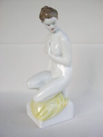 Hollóházi porcelán női akt nagy méretű 30 cm