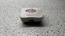 GDR porcelán ékszertartó