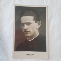 Képeslap: Kaszap Istvánról készült fotó , hátoldalon "Kaszap István szentté avatásáért" bélyeggel