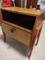 Ritka mid - century 1965 Soproni Varia éjjeliszekrény áron alul eladó