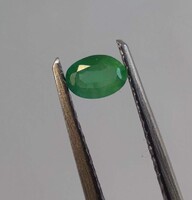 Smaragd - 0,2 ct, 4,8x3,4x2,2 mm (4120) - nagyon szép szín!