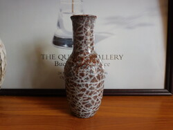 Retro kerámia iparművészeti váza KK jelzéssel - 21 cm