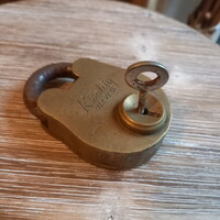 Masszív antik réz lakat, kulccsal (10,5x7x3,3 cm)