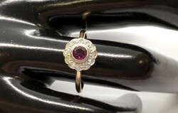 Vintage 18 kt-os & platina gyuru rubin szinu kovel es gyemantokkal