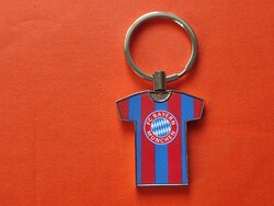 BAYERN MÜNCHEN  MEZ ALAKÚ FÉM KULCSTARTÓ