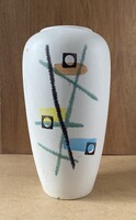 FEHÉR ALAPON SZÍNES GEOMETRIKUS MINTÁVAL DEKORÁLT WEST GERMANY KERÁMIA PADLÓVÁZA 40.5 CM