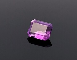 Ametiszt 2.3 ct drágakő ékszerészeknek, gyűjtőknek vagy más  hobby célra--új