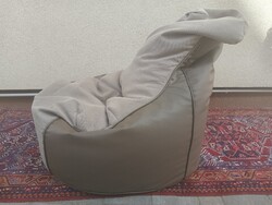 Modern design babzsák szép állapotban. Alkudható.