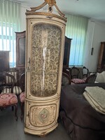 Velencei sarok vitrin