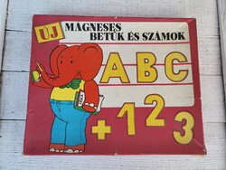 Vintage, retro TRIÁL mágneses betűk és számok