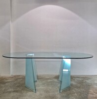 Különleges, modern design üveg étkezőasztal