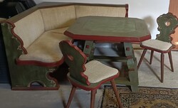 Voglauer Anno 1800 sarokpad, asztal, 2 székkel