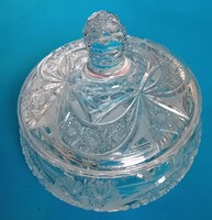 Kristályüveg bonbonier ,  3 lábú . dús csiszolásó ,   Átmérő: 14,3 cm