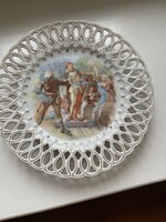 Álomszép antik porcelán jelenetes dísztányér áttört széllel.