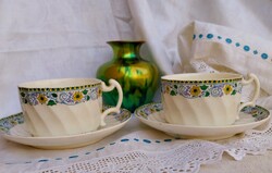 1920 -as években készült,, Zsolnay gyárban  Fajansz teás csészék   Méretek  Csészék 12x6.2cm
