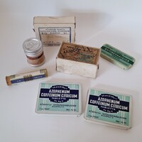 Gyógyszeres dobozok, tartók, 7 db egyben