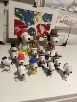 Eladó Snoopy figurák