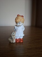 Biszkvit porcelán kislány kutyával. Hibátlan állapotban
