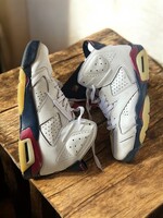 Jordan 6 Retro Cipő 42