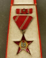 Magyar Népköztársasági Érdemérem arany fokozata 1949. Rákosi kori.