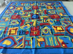 Selyemkendő gyönyörű színekkel és mintával, új! 87 x 87 cm