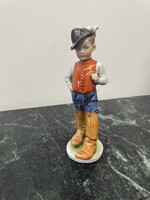 Mérföldes fiú - Herendi figura - Ó Herendi