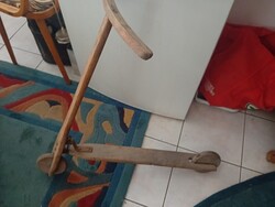 Antik faroller.Gyerekjáték.