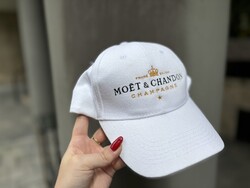 Fehér Moët & Chandon Impérial Baseball Sapka – Állítható Tépőzáras Pánttal – 100% Pamut – Vadonatúj