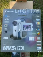 Canon retró videókamera mini kazettás és  SD kártyás újszerű állapotban, dobozában