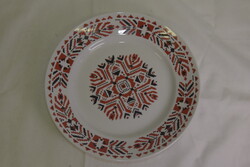 Hollóházi porcelán fali dísztányér A228