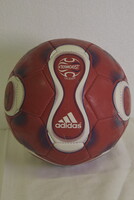 Dedikált Adidas focilabda A222