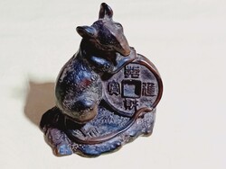 Patkány figura gyanta Kinai asztrológiai jel gazdagság siker Feng Shui