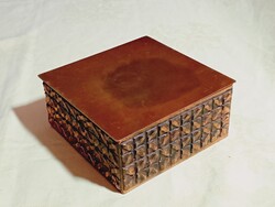 Masszív 800gr réz ékszertartó doboz bonbonier retro szivar cigaretta tartó Iparművész 12x12x5,5cm