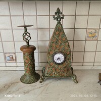 Retro, díszes réz, csúcs formájú óra, gyertyatartó eladó!