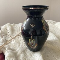 Kunzt Glas, hibátlan, fekete váza zöld virágos mintával arany csíkozással
