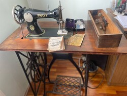Pfaff 31 sewing machine – original, working, in collector's condition